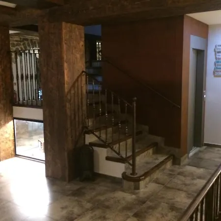 Casa For Labuerda