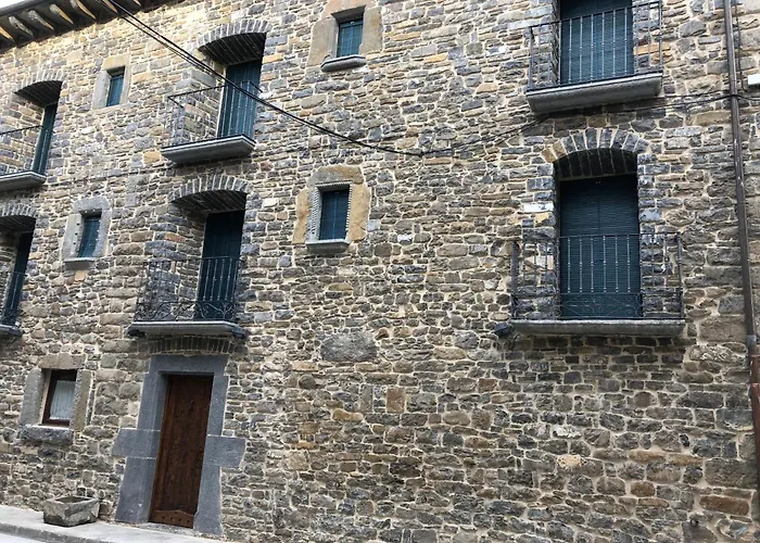 Apartahotel Casa For Labuerda